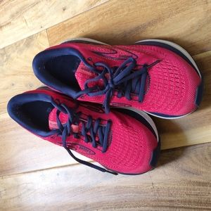 Brooks Glycerin Size 8 Shoes
